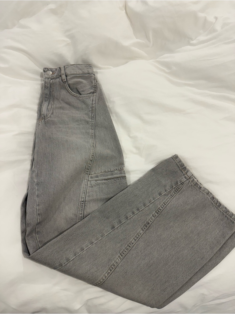 Zara Grey Straight-Leg High-Waist Cargo Jeans
